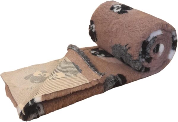 PnH Veterinary Bedding ® NON SLIP - Ribbed Rubber Backing Vet Bed/Whelping Fleece/Vet Bedding Rolls & Pieces In Our ANIMAL Design Range - COWS - SHEEP (75cm x 50cm, Brown Sheep) - Image 3