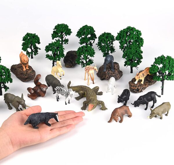 ELECLAND 16Pcs Jungle Zoo Animals Figurines, Safari Animal Figures Toys, Woodland Animal Figures, Mini Animal Cake Toppers Kids' Play Figures for Birthday Party Decorations, Christmas Home Decorations - Image 6