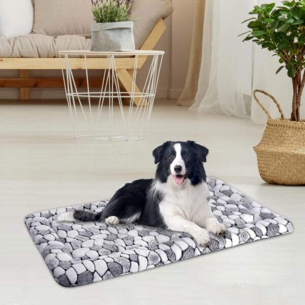 VANKEAN Stylish Dog Crate Pad Bed Mat Reversible (Cool & Warm), Soft Pet Sleeping Mat Dog Bed for Crate Suitable for Small to XX-Large Dogs and Cats, Machine Washable Crate Beds,Grey Stone Pattern - Image 7