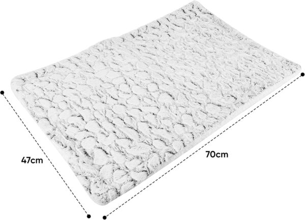 Albert Austin Self Heating Pet Bed Anti Slip Warm Comfortable Pet Pad for Cats and Dogs Cat Heat Pad Machine Washable Dog Crate Mattress Puppy Soft Mat for Other Small House Pets (70cm X 47cm) Grey - Image 5