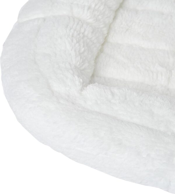 MidWest Homes for Pets Bolster Dog Bed 60.9 cm (24-Inch) Long Fleece Dog or Cat Bed w/Comfortable Bolster; Ideal for "Small" Dog Breeds & Fits Most 60.9 cm Crates; Machine Wash & Dry; White; 40324-FS - Image 5