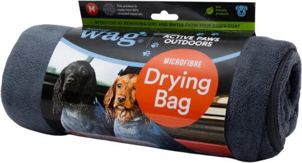 Henry Wag Dog Drying Bag - Soft & Highly Absorbent Microfibre, Muddy Pet Accessories, Quick Drying - Designed for Dogs - GRS Recycled Polyester - S (60 x 44 x 33 cm)