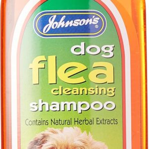 Johnsons Dog Flea Cleansing Shampoo 200ml