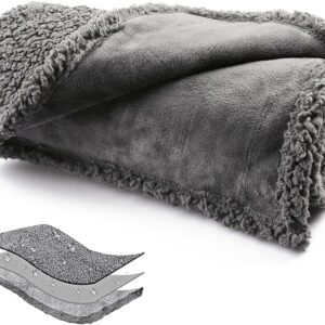 Onarway Waterproof Dog Blanket of Reversible Sherpa Fleece for Bed, Couch, Sofa, and Floor, 70x100cm Medium Waterproof Dog Bed Cover for Puppies, Cats, Dogs or Other Small Medium Pets