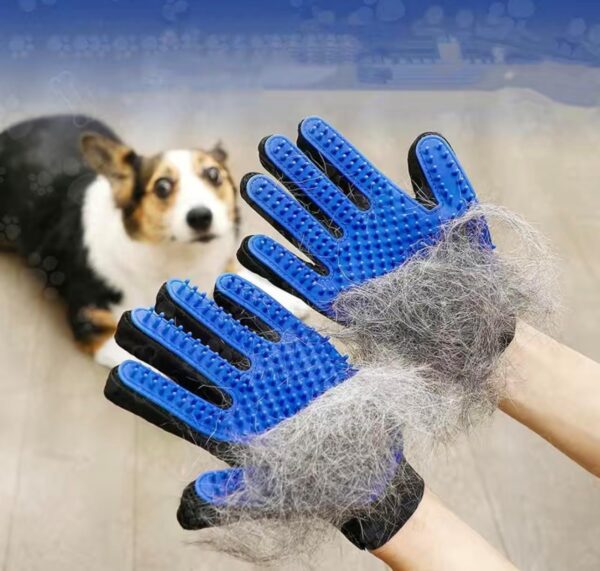 1 Pair of Pet Grooming Gloves. Hair Remover mitt Brush for Dogs and Cats - Massages and stimulates Circulation - Easy to use and Clean. - Image 4